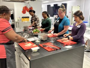 Geri teaching knife skills